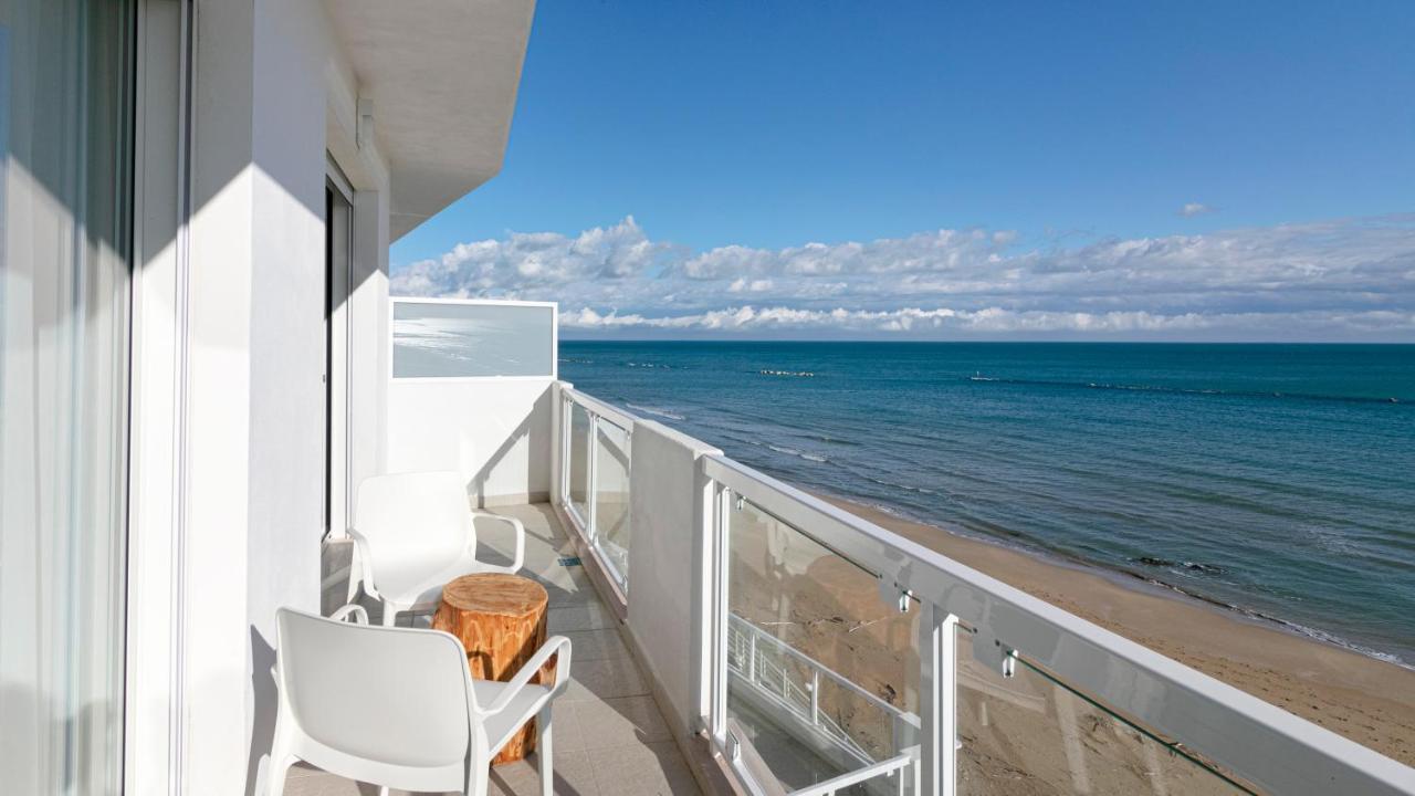 Rivazzurra Homes - C テルモリ エクステリア 写真
